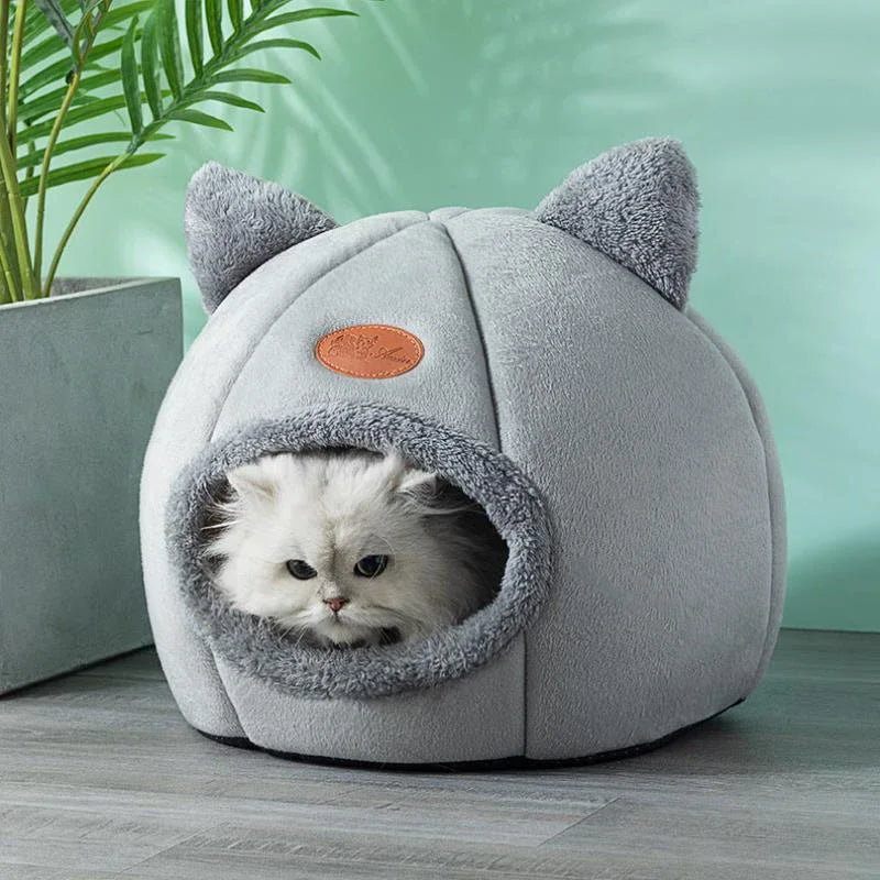 Cozy Deep Sleep Cat Bed - Winter Comfort for Your Feline Friend - Removable & Breathable Design